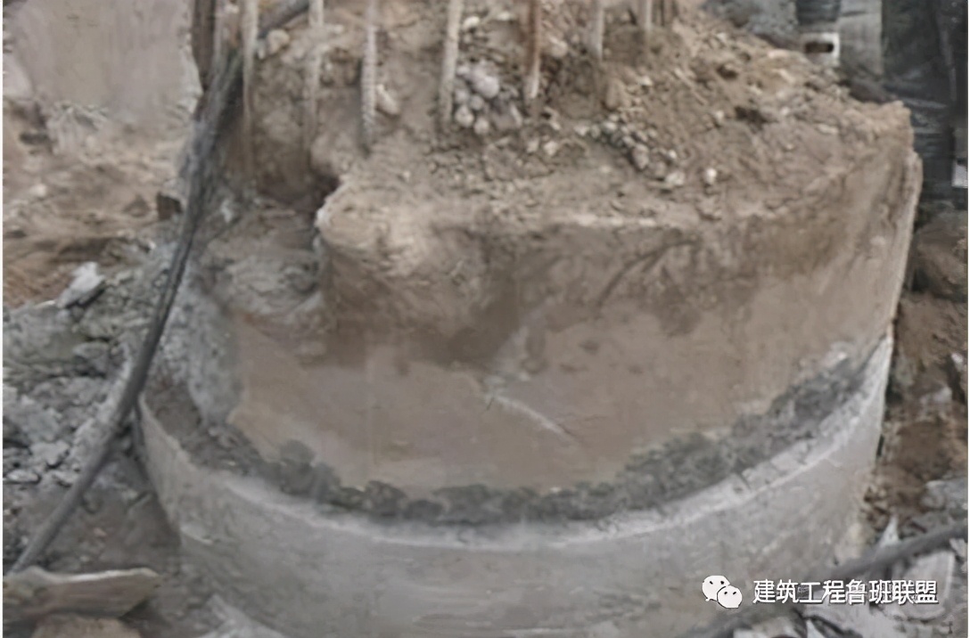 电梯井处灌注桩如何破除桩头,灌注桩桩头处理