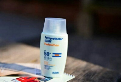 屈臣氏防晒霜最值得买,那些你觉得好用的化妆品