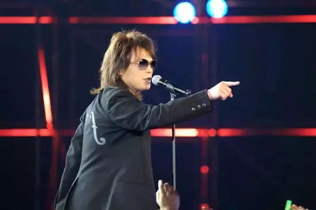 伍佰摇滚教父,伍佰中国摇滚教父代表作