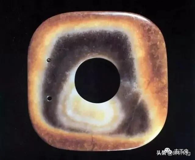 古玉孔道内外包浆沁色一致,古玉有沁色好还是无沁色好