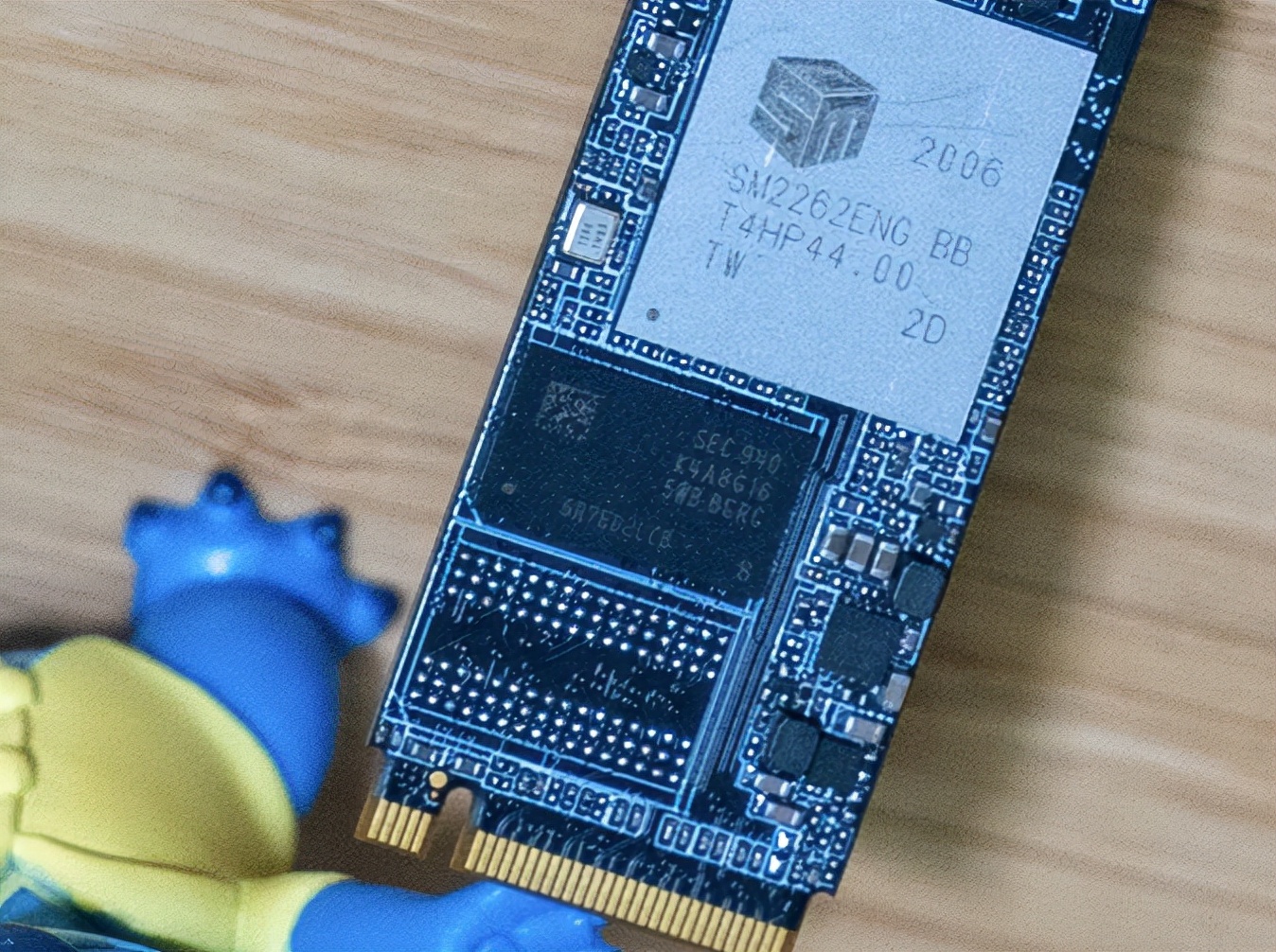 移速美洲豹1t,美洲豹固态买256的还是500的好