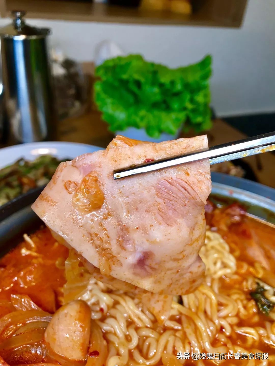 超好吃的烤大猪蹄子,长春最火的烤猪蹄