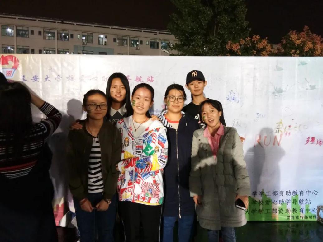 集体保研、拿8万多奖学金、签约世界500强，陕西这10个学霸宿舍火了！