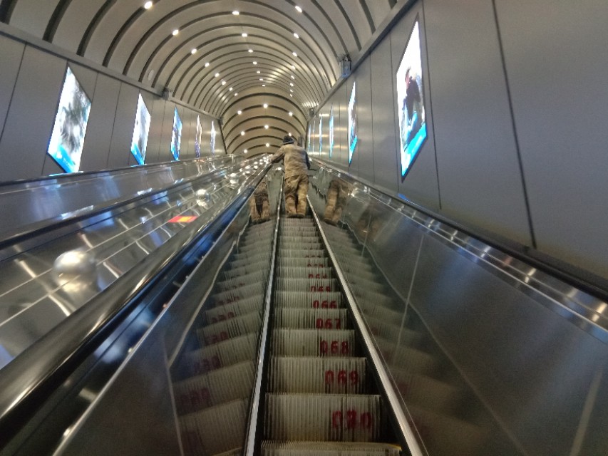张家界天门山雪景,张家界天门山国家森林公园