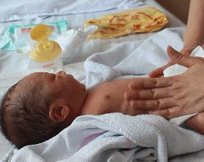 主被动婴儿操对宝宝有什么好处,被动婴儿操0-6个月完整版抚触