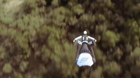 被推上风口浪尖的翼装飞行，你对它的误解有多深？