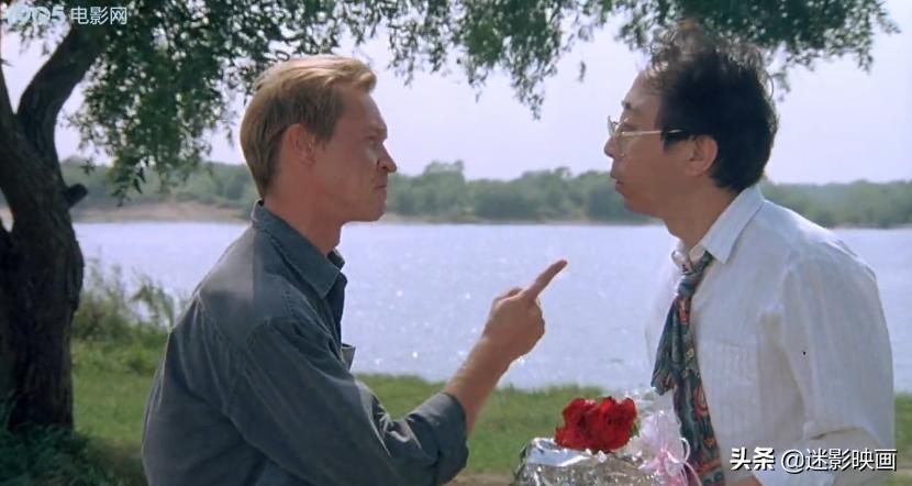 26年前冯巩拍了部《俄囧》，战斗民族艳遇记，被遗忘的喜剧经典