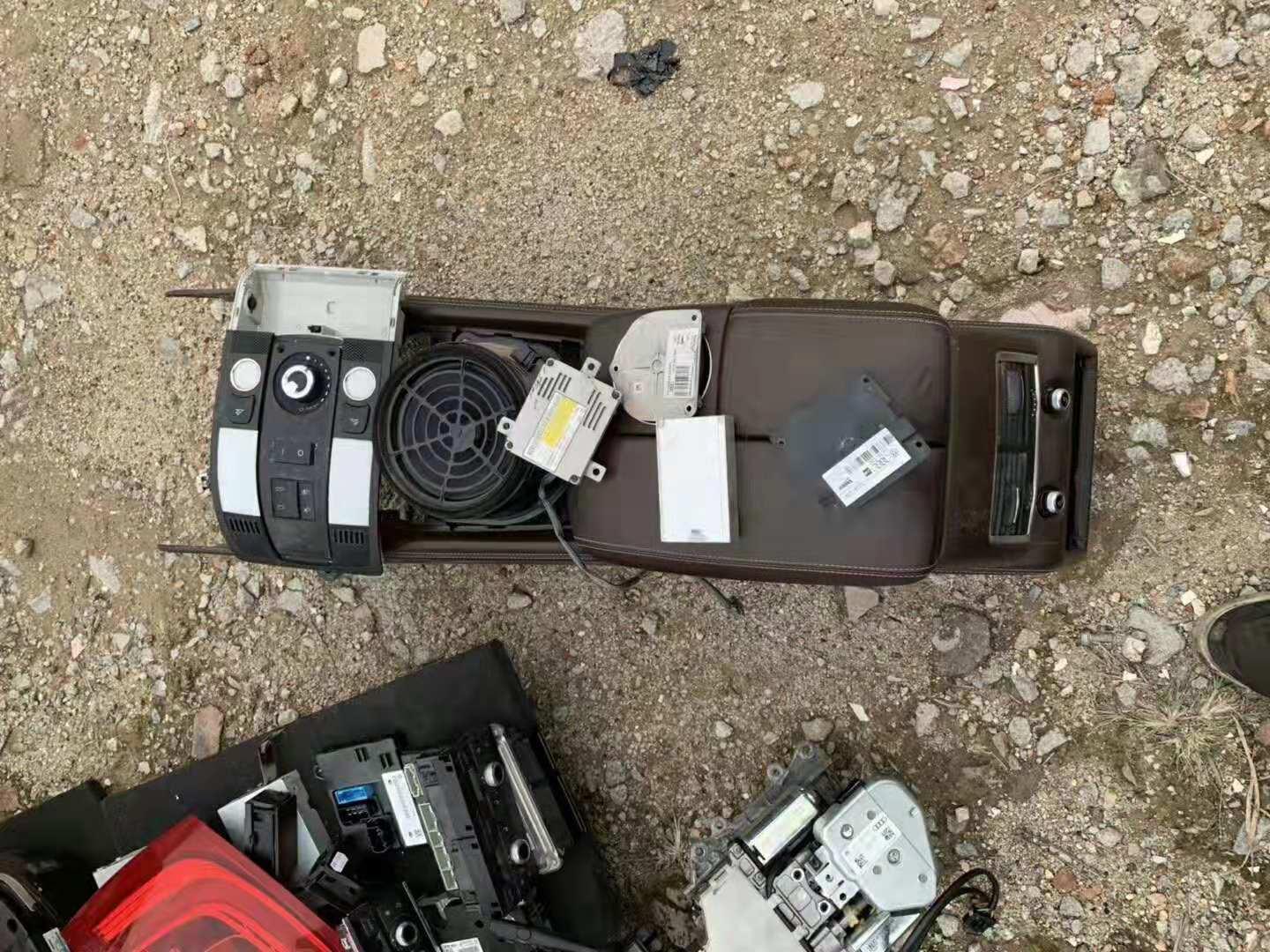 奥迪q707款v8,07款奥迪Q73.6