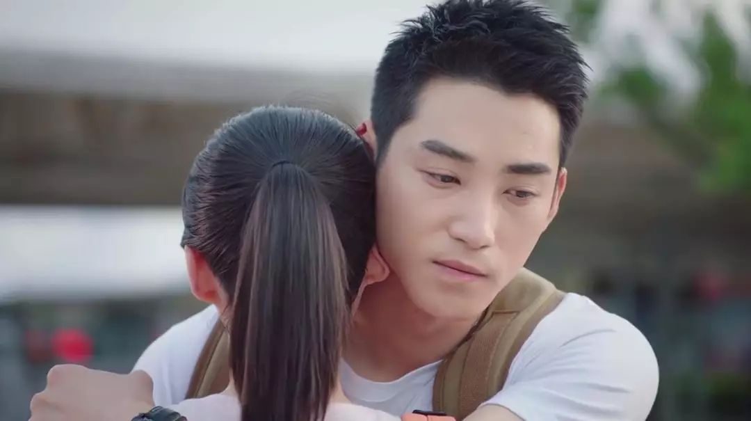 这部豆瓣9.0的国产良心青春片，不狗血的大学流水账