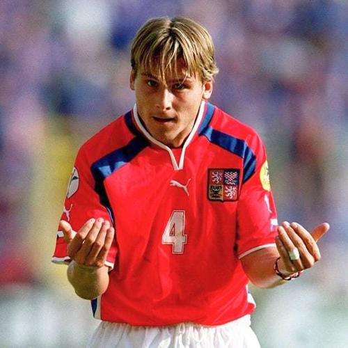 让尤文球迷忘记齐达内的“金发铁人”，“布拉德皮特”成忠诚象征