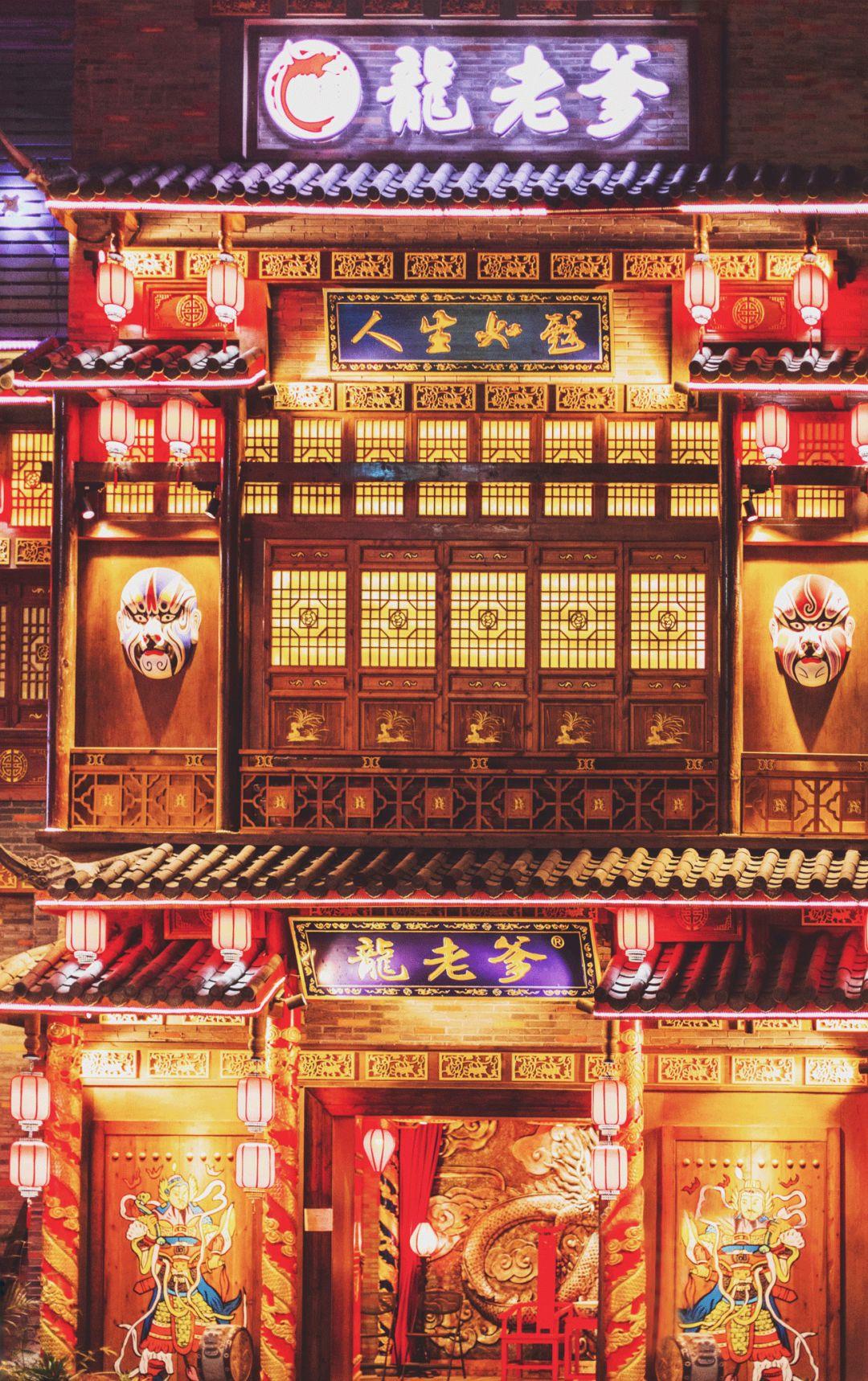 成都牛油火锅网红店,火遍全网的四川成都牛油火锅