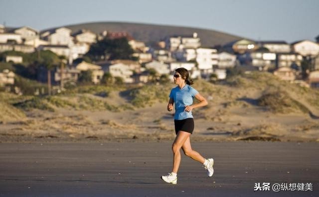 男士室内锻炼燃脂4个动作方法,10分钟男士燃脂入门版
