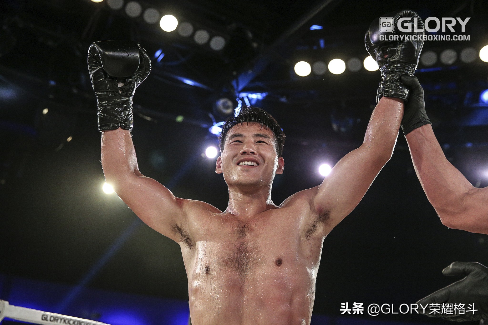 glory80公斤历届总冠军,gloryvs佩帕侬