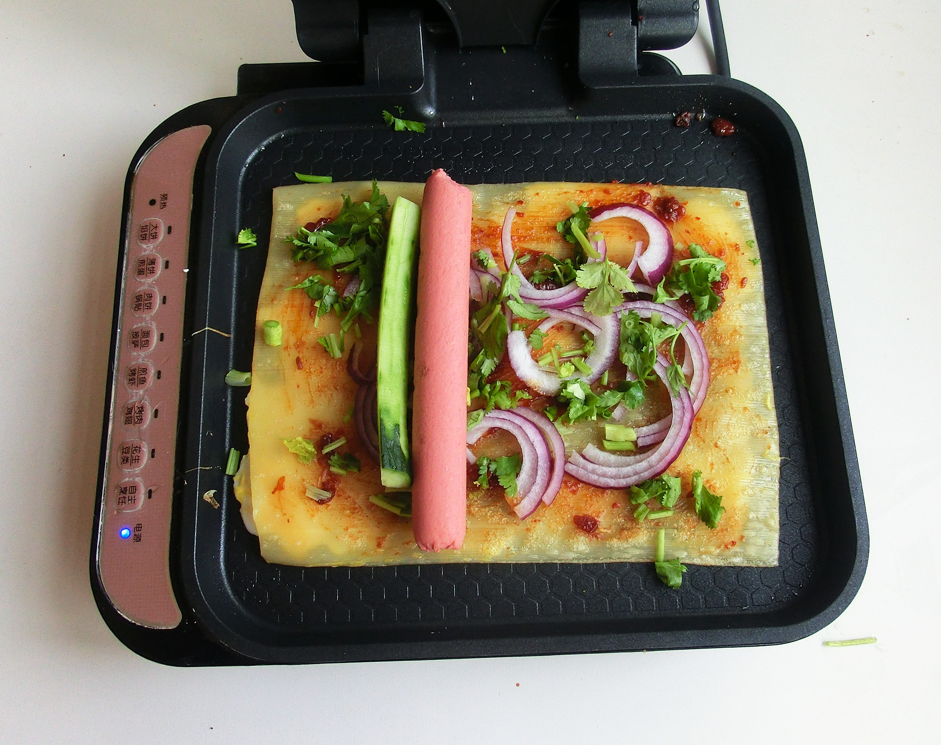 电饼铛做什么食物好吃方便又快捷,家中的电饼铛如何制作出来美食呢