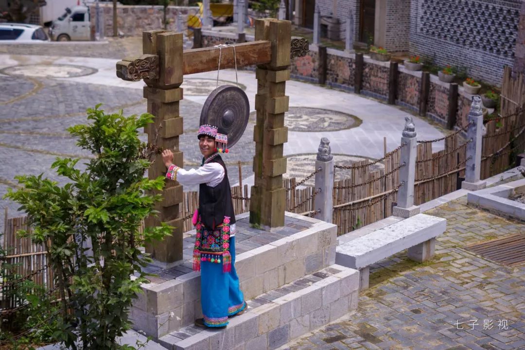 这是一个充满生机的公园怎么说,这是一个充满生机的国度朗诵