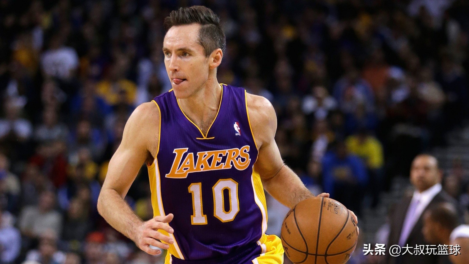 nba球星实用的篮球技巧,nba篮球精彩过人帅气