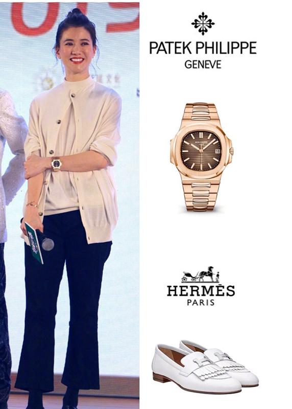 袁咏仪下了红毯穿搭,袁咏仪穿衣搭配