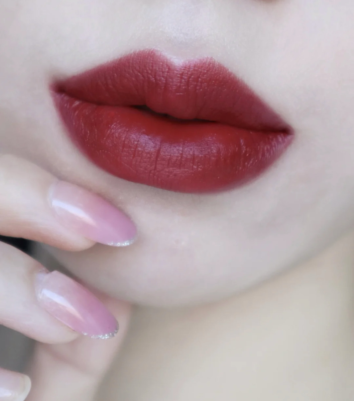 阿玛尼推荐颜色唇膏有哪些,阿玛尼405试色浅唇膏怎么样