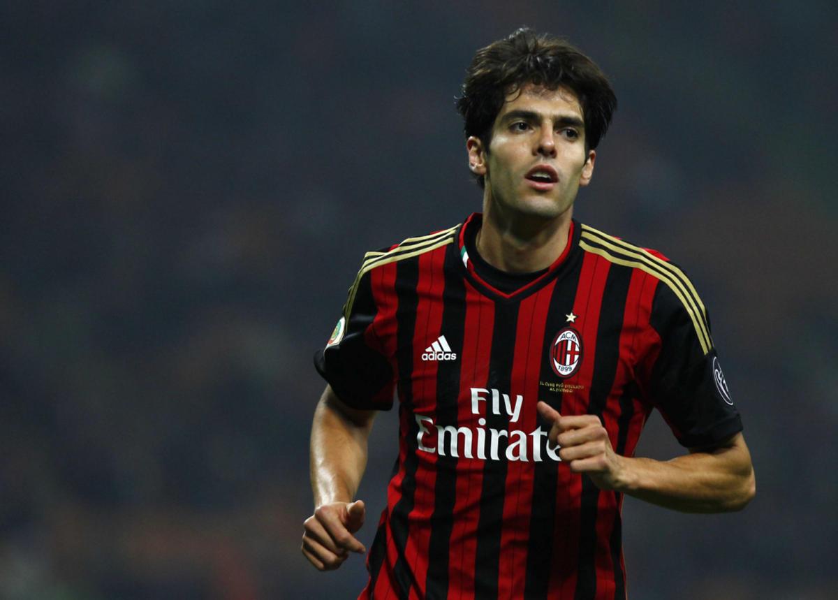 实况足球2024传奇卡卡,实况足球卡卡的巅峰数据