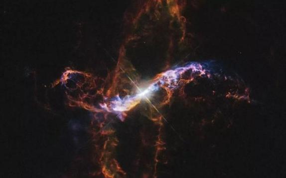 6500光年外宇宙奇观,天文望远镜发现两颗超级地球