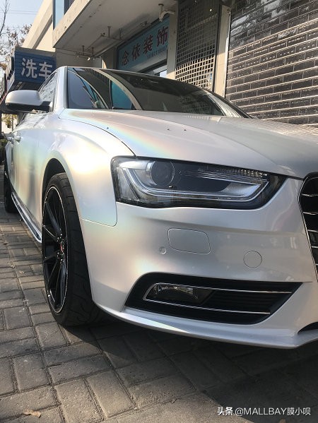 奥迪a4l改色幻彩珊瑚冰雪蓝,奥迪a4l改色七彩镭射白