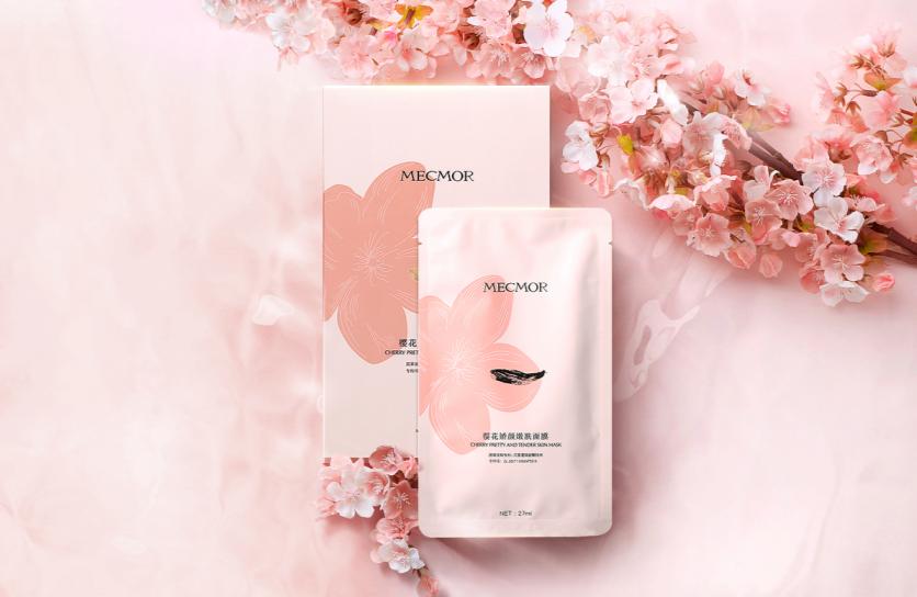 脸部皮肤干燥怎么办用什么护肤,脸部皮肤干燥怎么办