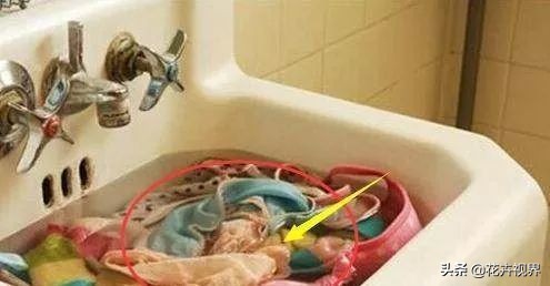 发黄的小白裤要怎么洗,黑色休闲裤怎么洗才能洗干净