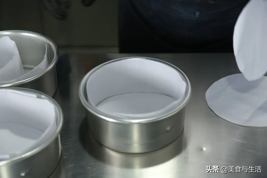 草莓奶油蛋糕教程来了你学会了没,韩国草莓蛋糕