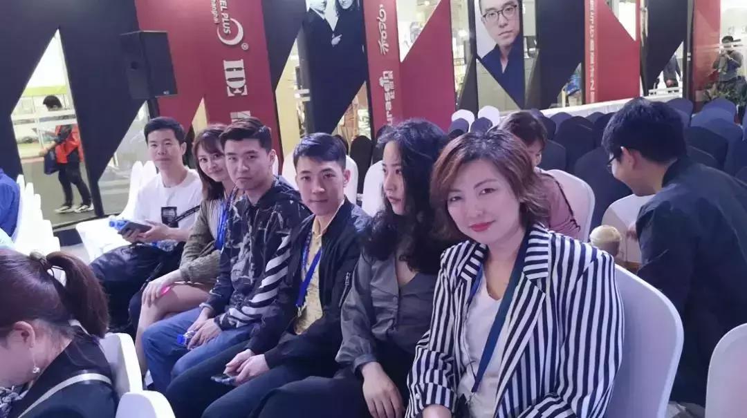 鍥藉鑹烘湳鐢诲,鍥藉鐢诲