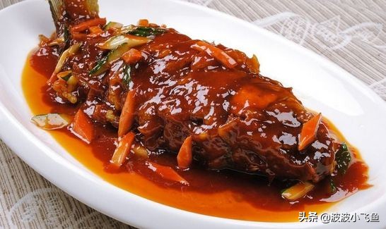 糖醋鱼好吃还是酸菜鱼好,家常鱼最好吃的做法酸菜鱼