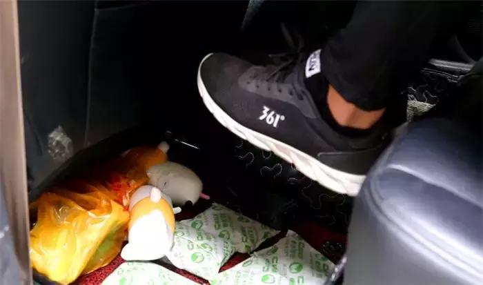 车内除味剂能去除异味吗,蒙迪欧车内异味怎么除