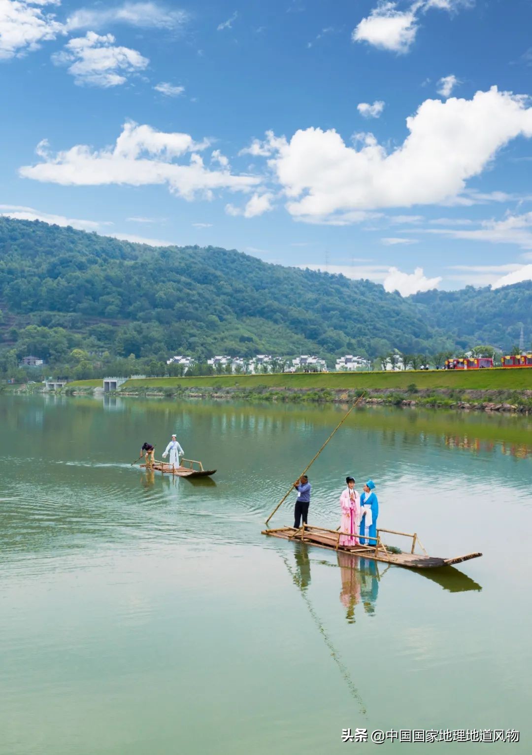 浙江绍兴跟杭州差多远,浙江绍兴和杭州哪个好玩