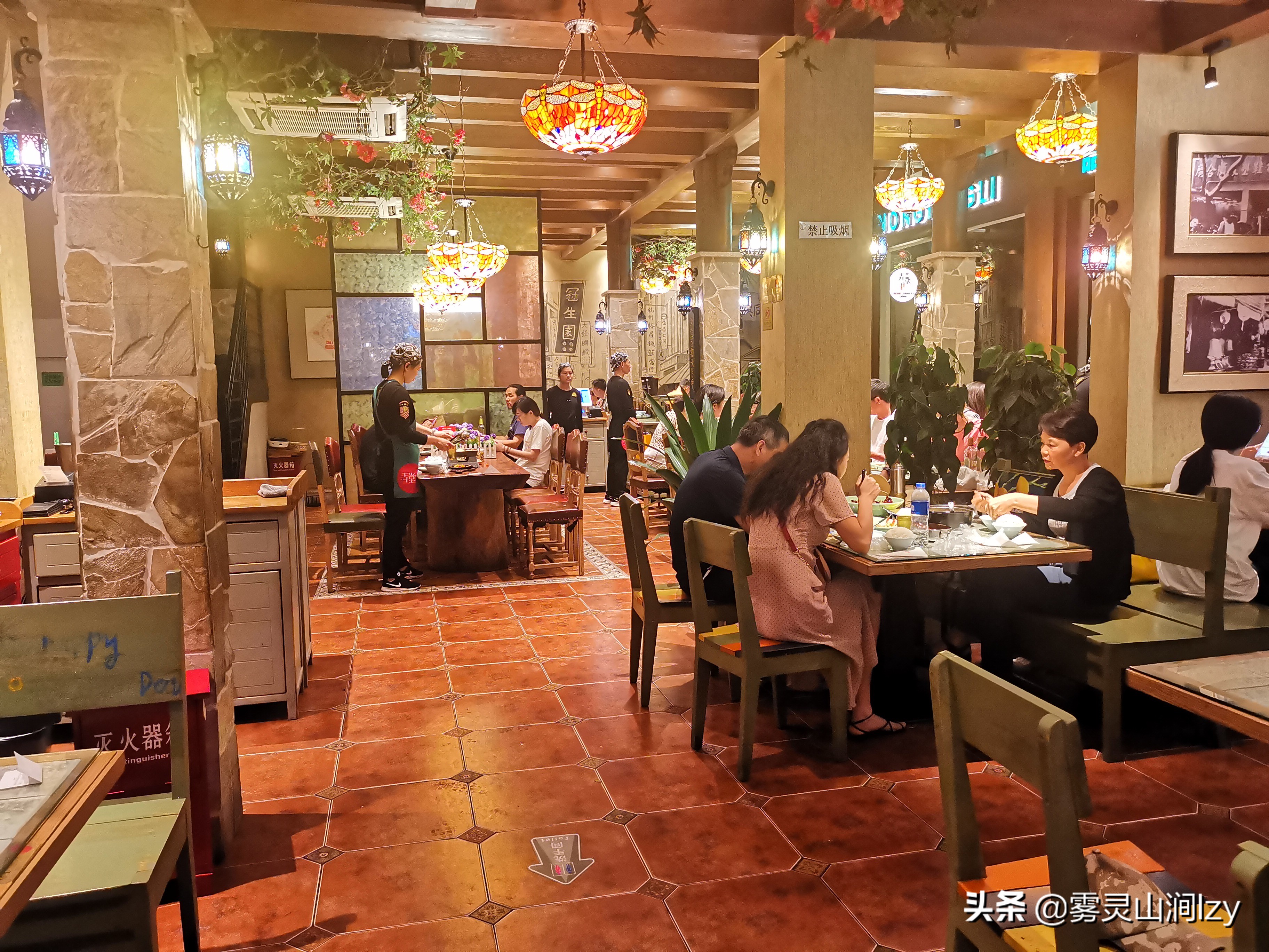 杭州网红餐厅新白鹿,杭州四大平民餐厅新白鹿