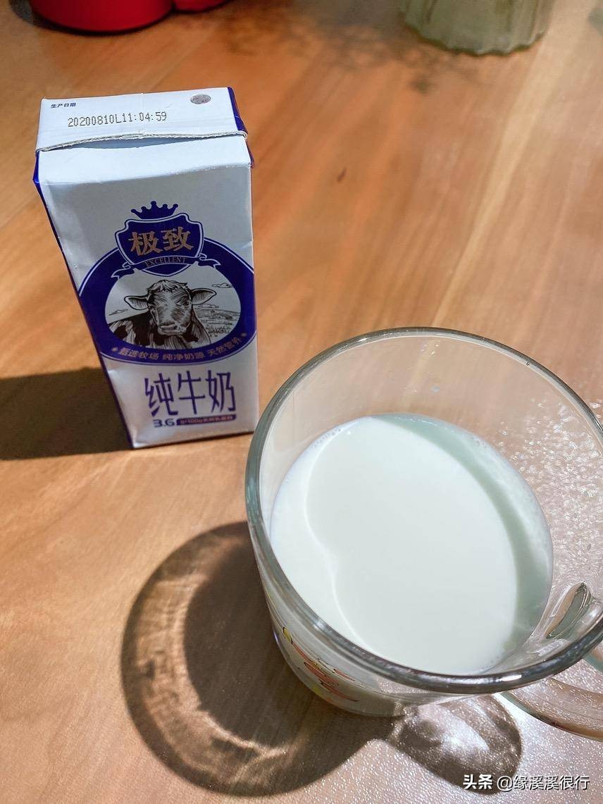 伊利金典娟姗纯牛奶冬日限定,a2纯牛奶和娟姗奶什么区别