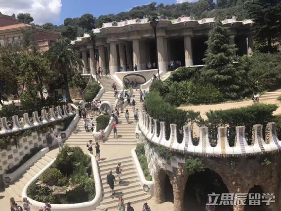 西班牙留学费用详解,西班牙高中留学条件与费用