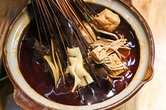 火锅串串香正确吃法,火锅串串店要注意什么