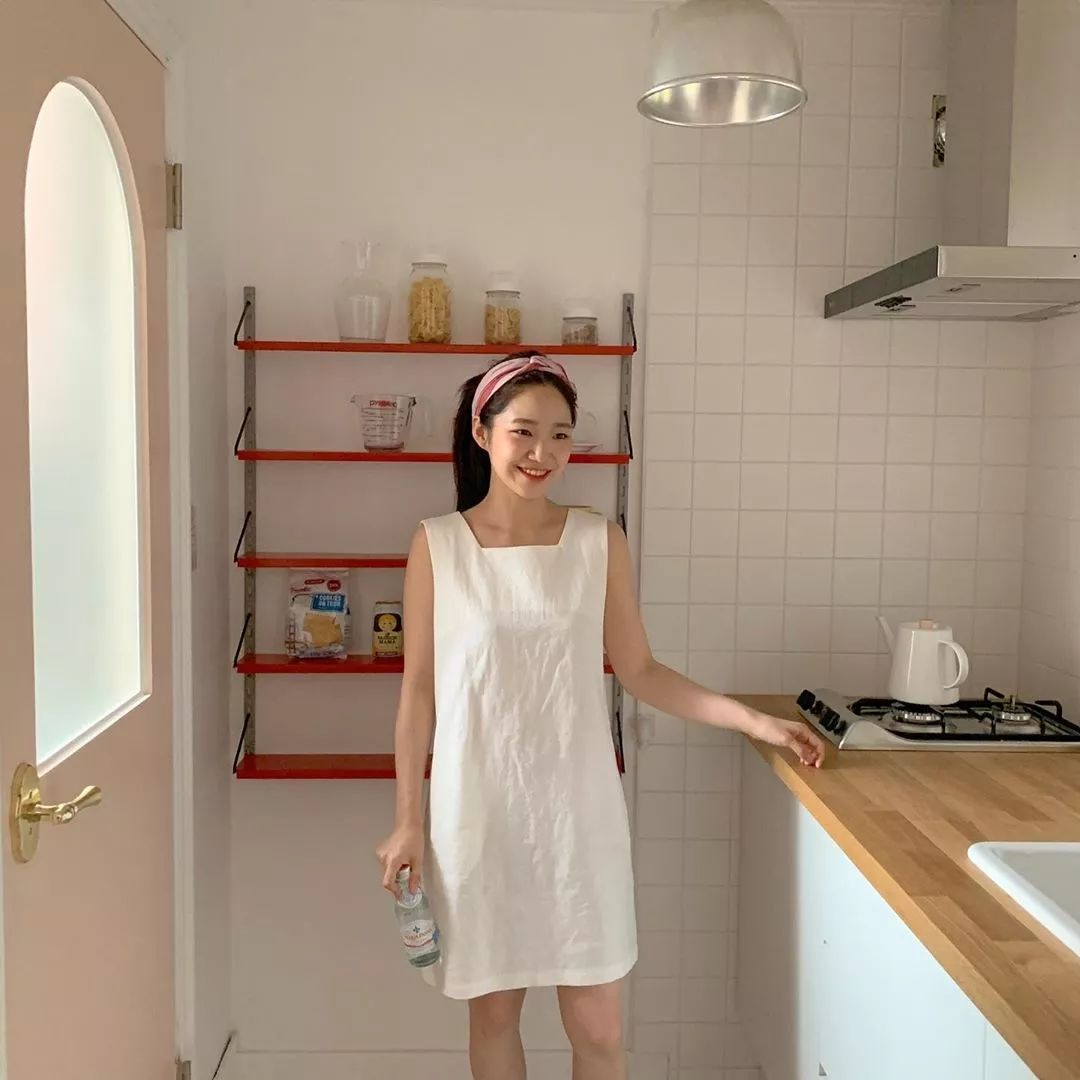 夏季穿亚麻的衣服好还是纯棉的好,夏天穿亚麻舒服还是棉舒服