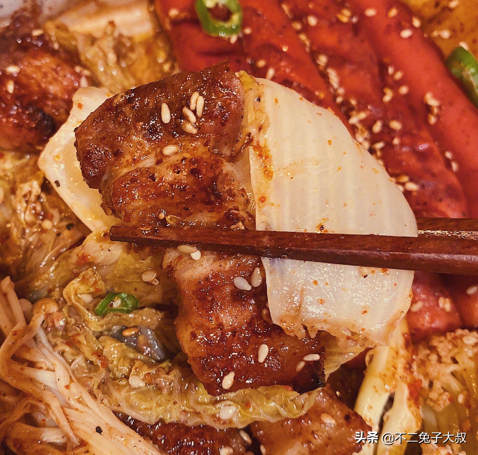 平底锅版的烧烤真的有灵魂真的香,连做几次发现了烧烤新技能