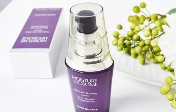 精华水用过还需要用精华液吗,精华水精华乳用了后要洗掉吗