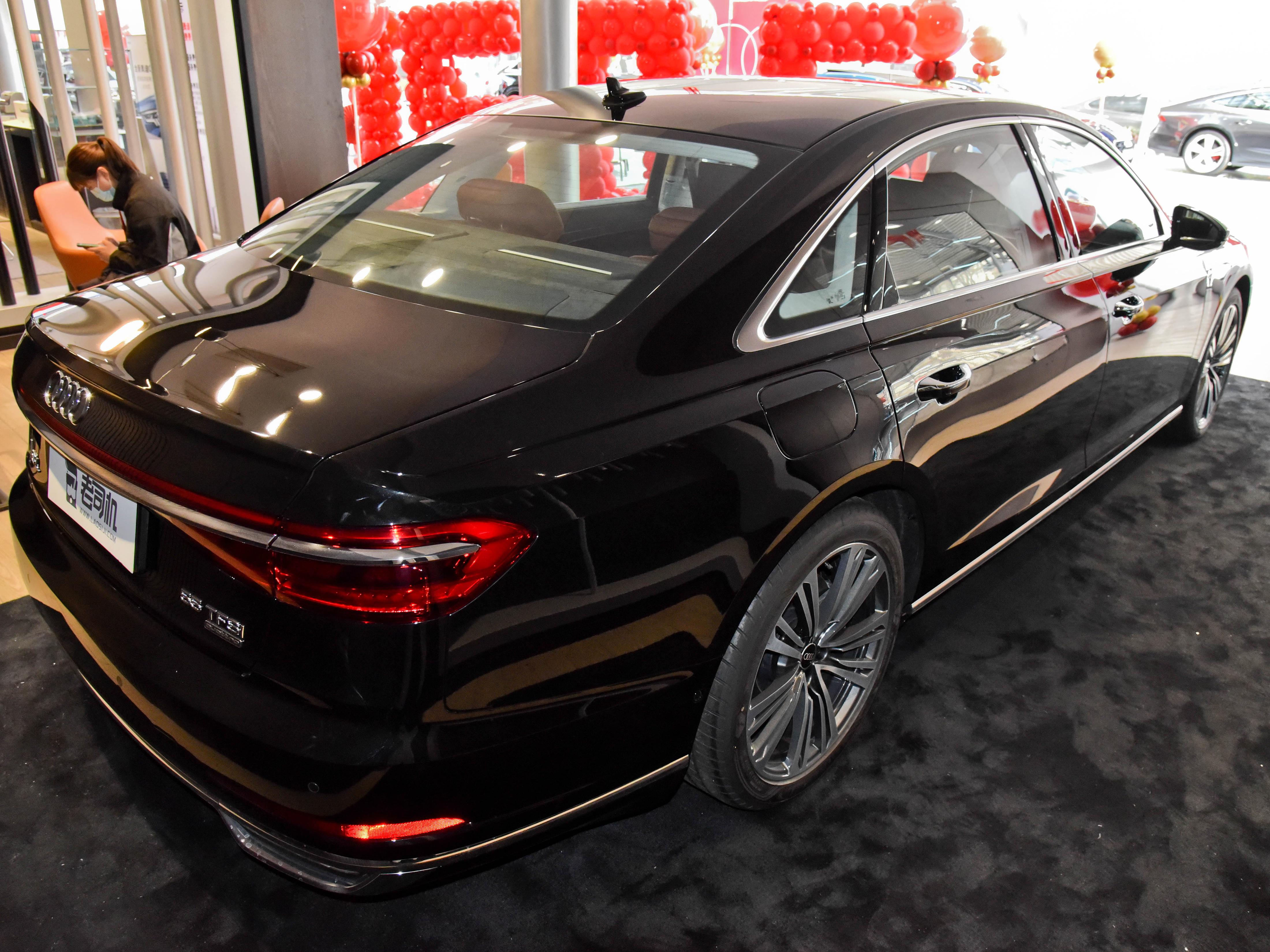 2019款顶级豪华四座奥迪a8,最经典一款奥迪a8