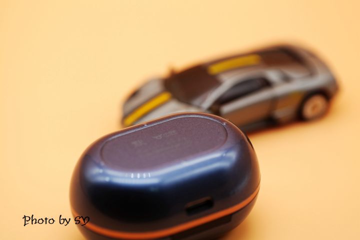 有anc主动降噪的车,有anc主动降噪和深度降噪的耳机