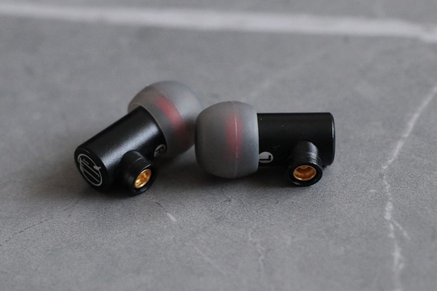 mmcx耳机与普通耳机区别,竹林鸟mmcx耳机线