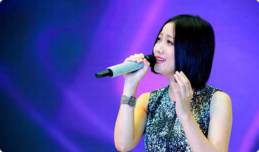 姚贝娜2014年春晚视频,姚贝娜参加好声音