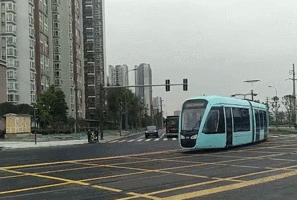 成都首条有轨电车预计年底开通！坐着“丁丁猫”去耍咯！