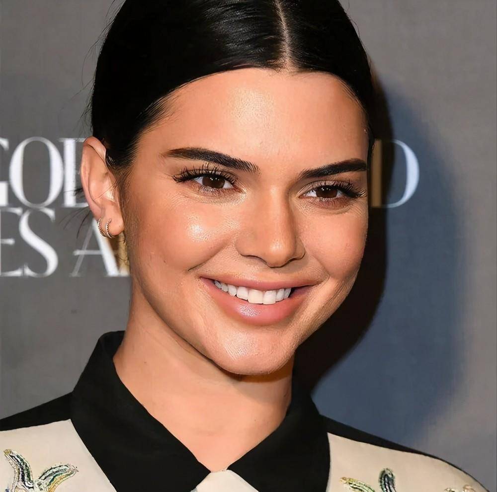 找一个跟你眼型一样的爱豆，学她！你也能拥有同款卡姿兰大眼