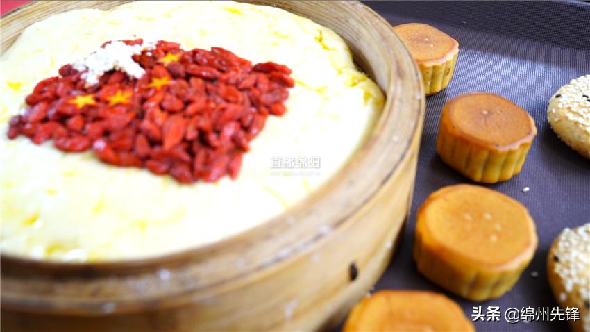 传统手工月饼感受中秋文化,迎中秋庆国庆活动主题手工做月饼