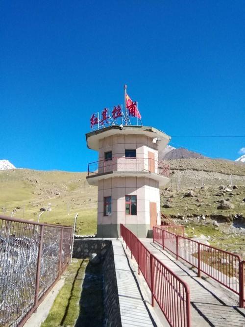 第一次去新疆玩南疆还是北疆合适,去南疆还是南北疆一起去