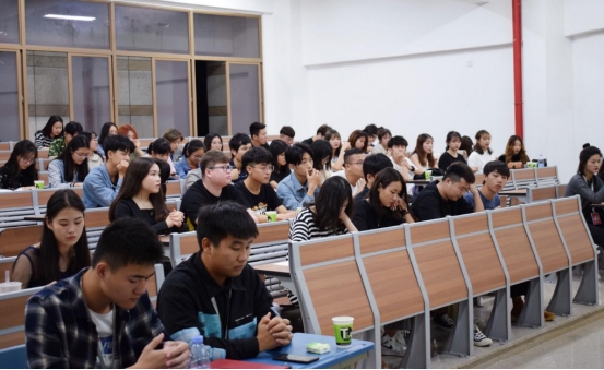 大专生毕业了有什么好的出路,那些大专毕业的人后来怎么样了