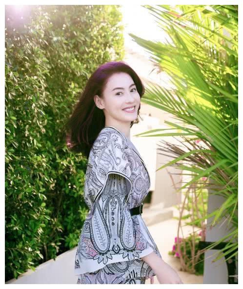 张柏芝点赞王菲,张柏芝点赞王菲照片