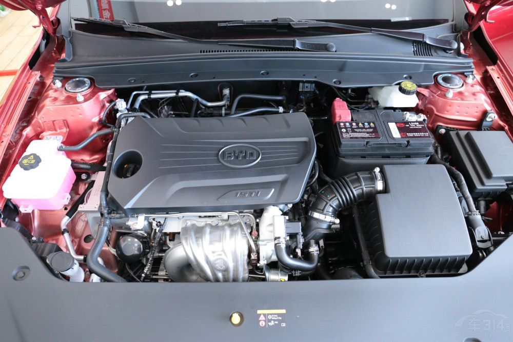 丰田本田混动和比亚迪混动的区别,比亚迪秦混动和本田crv混动哪个好